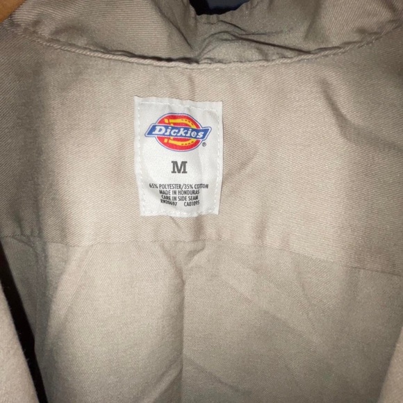 Beige men’s dickies button down - Picture 2 of 2